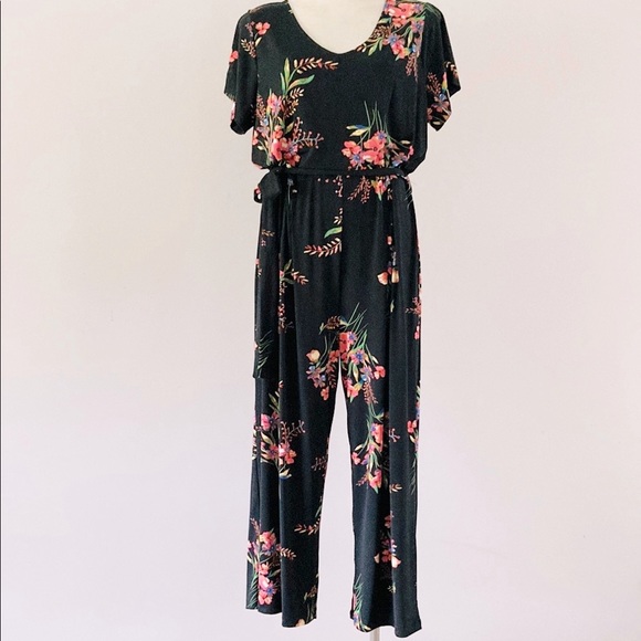 TABLE EIGHT floral jumpsuit with short sleeves and waist tie SIZE L - Picture 8 of 9